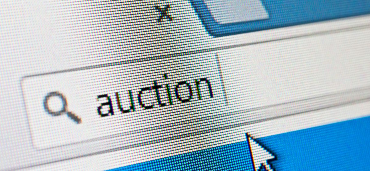 what should you avoid when bidding in online auctions